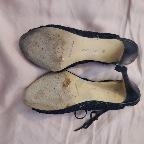 Manolo blahnik lace heels - Picture 2 of 3